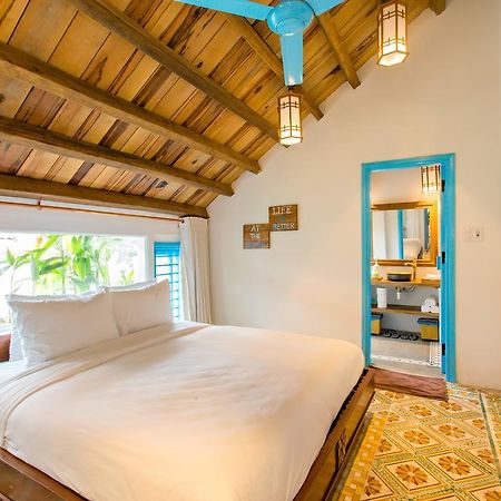 Life Beach Villa Hoi An Exterior photo