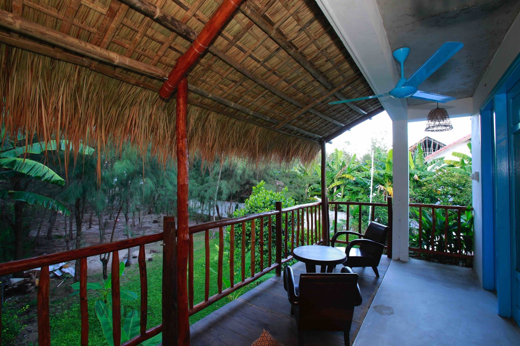 Life Beach Villa Hoi An Exterior photo