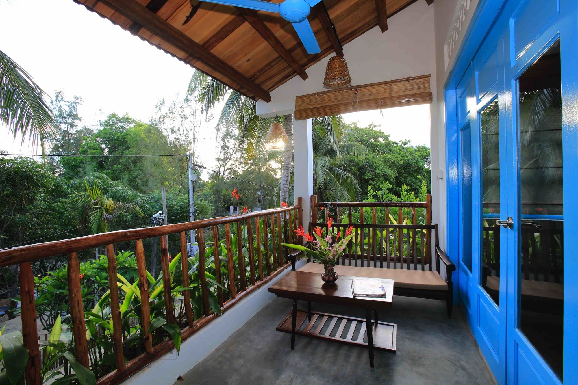 Life Beach Villa Hoi An Exterior photo